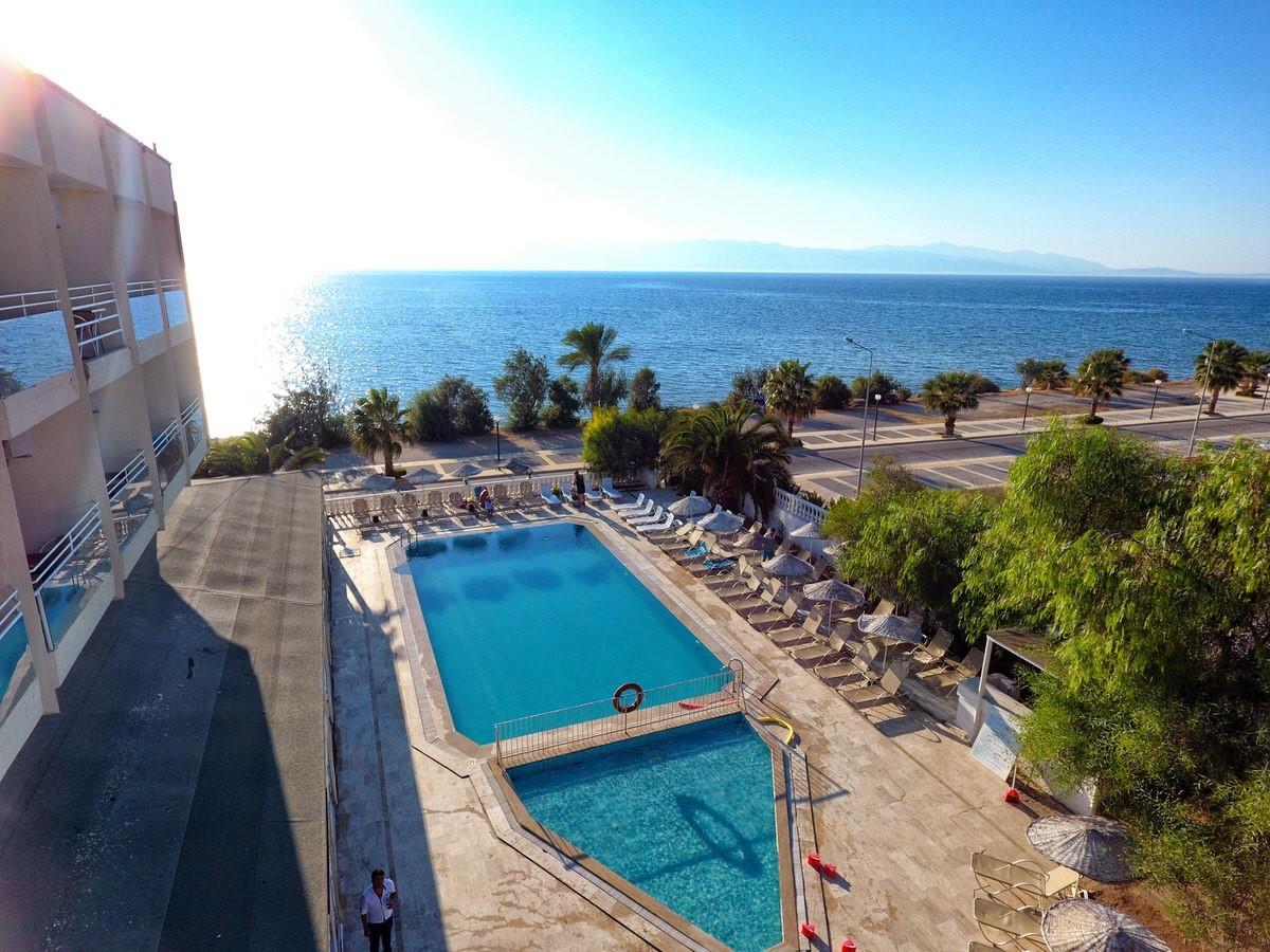 Wa Cesme Farm Hotel Beach Resort & Spa Экстерьер фото